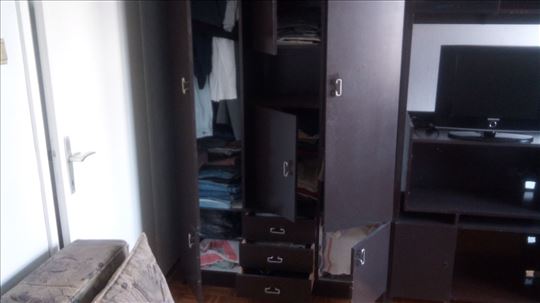 2 Velika ormana drvo za sobu