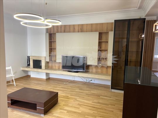 Ekskluzivna lokacija! 4-soban stan 105 m², Vračar 