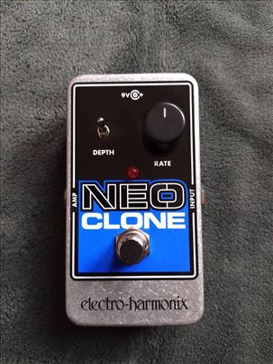 Electro-Harmonix Neo Clone chorus pedala
