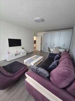 Fontana, renoviran, funkcionalan, ID 25044