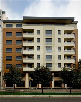 Izdavanje lokala Vojislava Ilića 139m2