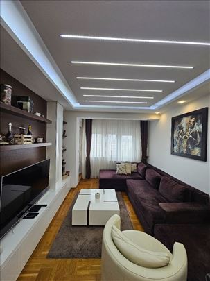 LUX-Two bedrooms, Garage, Pet-friendly.