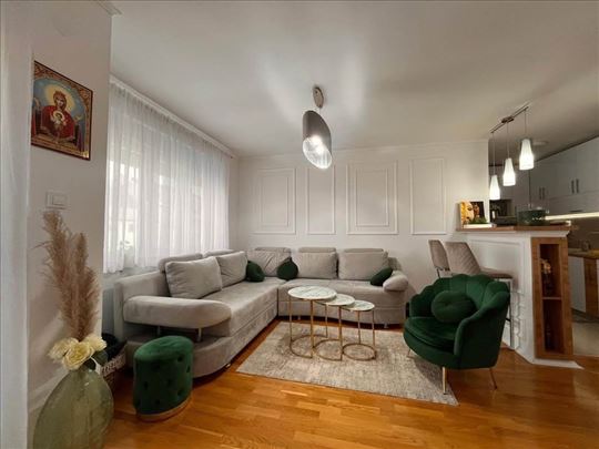 Namesten petosoban stan, Novo Naselje - Satelit