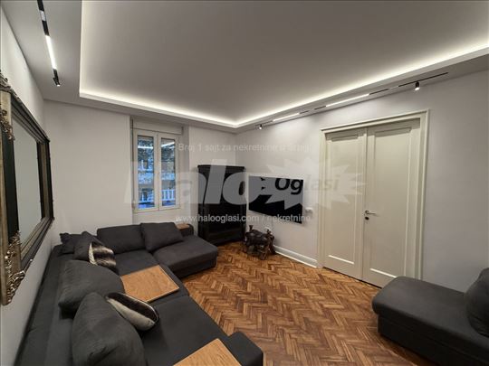 Namesten Salonac Donji Dorcolu kompletno Renoviran