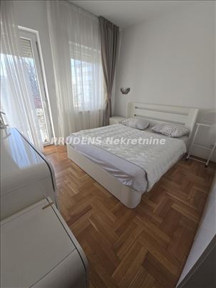 Odličan stan pored Zire