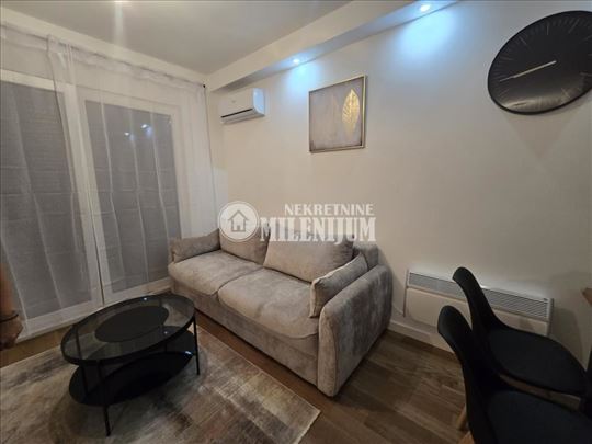 Oprenljen 2.0 stan na Ledinama ID#2122