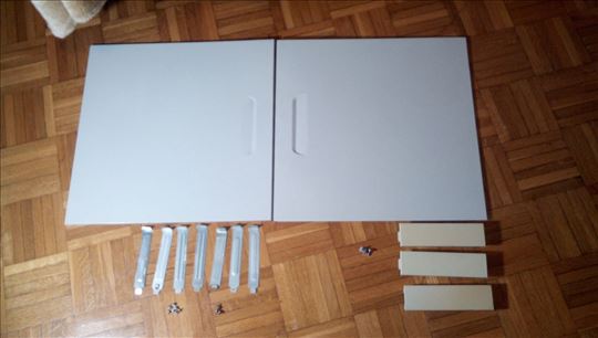 Ostalo od sivog kućišta 