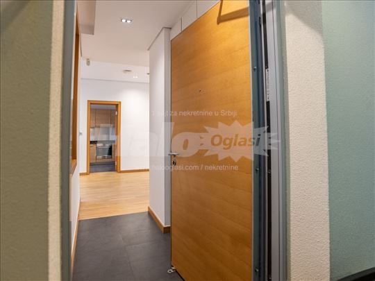 Premium kancelarijski prostor u b2 zgradi, 65,42m2