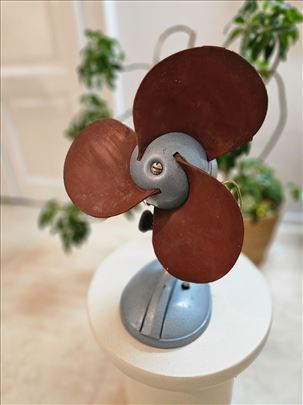 Vintage ruski stoni ventilator
