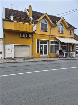 Centar Lokal na odličnoj lokaciji 41m2