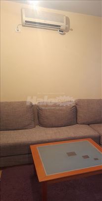 Izdajem dvosoban polunamesten stan kod TC Stadion