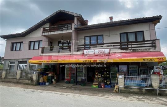 Lokal 93 m² – uz put, Razbojište/Komanice