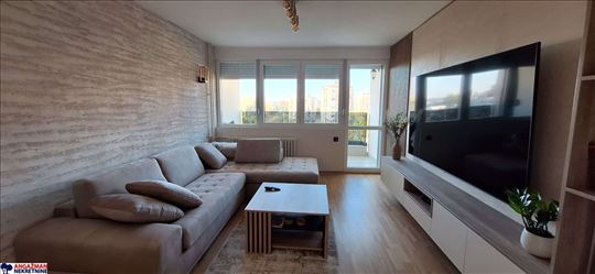 Lux stan u blizini savskog keja 61kvm + 5kvmT