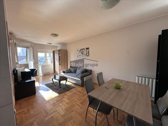 Odličan za investiciju, namešten