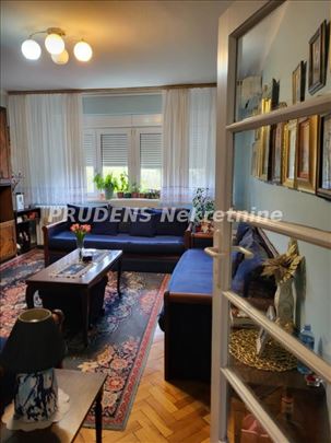 Paviljoni, uknjižen, 53m2, odmah useljiv