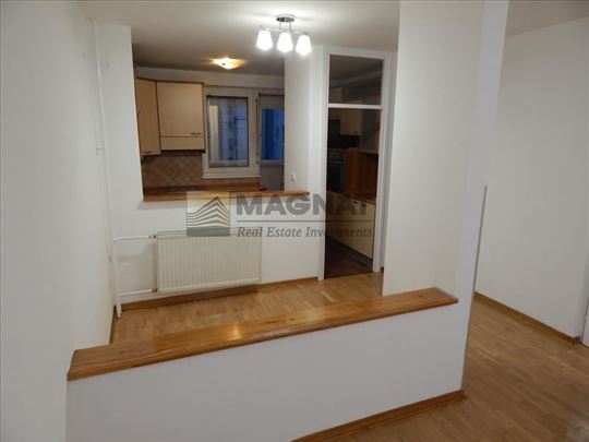 Stan 68 m² kod Arene – odličan za život ili kancel