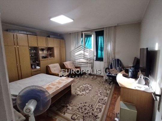 Stan sa suterenom 47+41m2, odlična investicija