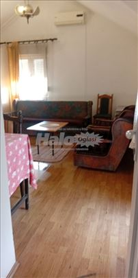 Stan za izdavanje Zemun