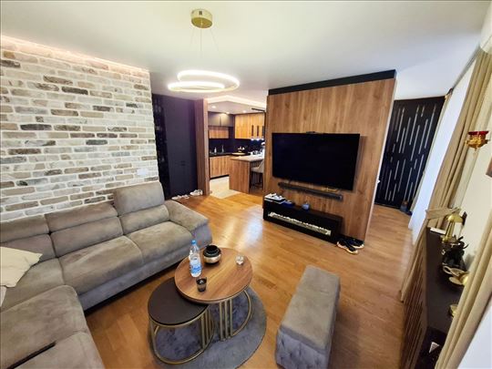 Višnjička banja, Slanački put 123m2