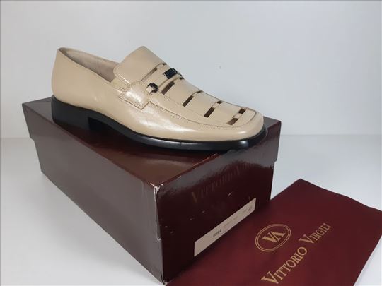 VITTORIO VIRGILI Italy prirodna koza 43/44 NOVO