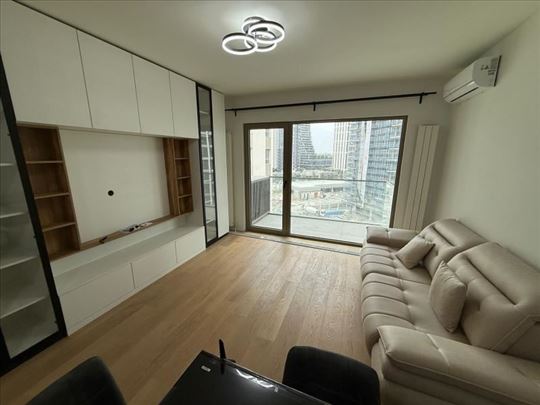 BW-Beograd na vodi-Trosoban-Garažno mesto-Namešten