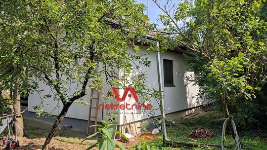 Celokupno imanje, Nova Kuća-Plac-Garaža-Stara Kuća