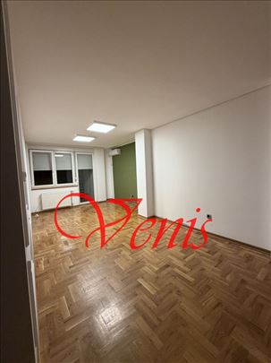 Centar Dimitrija Avramovića - 55 m2