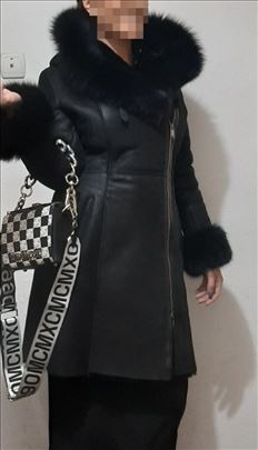 Crna bunda prirodno krzno, lisica i jagnjeca koza