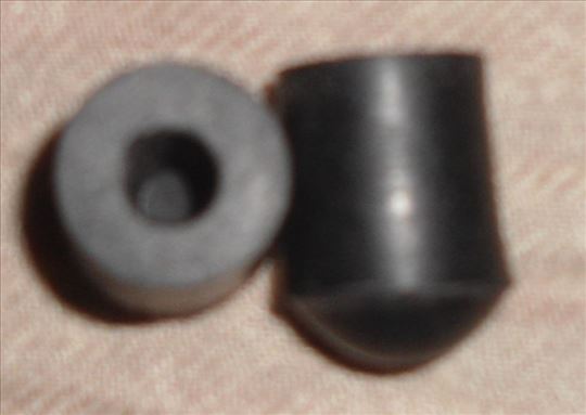 Guma za nogicu kontrabasa