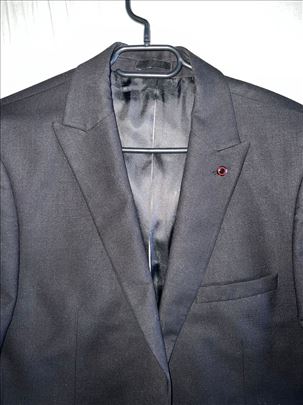 Italijanski crni muski sako