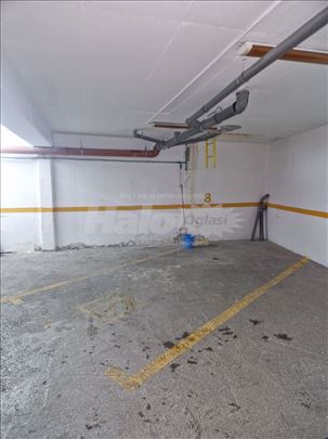 Izdavanje garažnog mesta Vračar