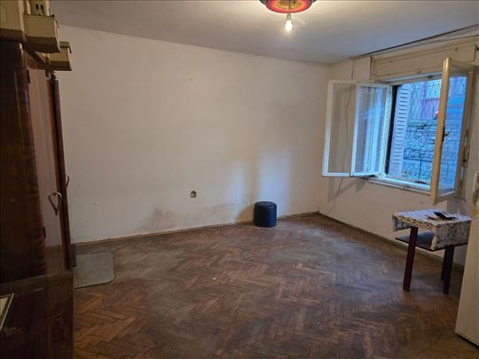 ⭕Jednosoban stan u srcu Liona