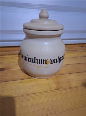 Keramička apotekarska posuda