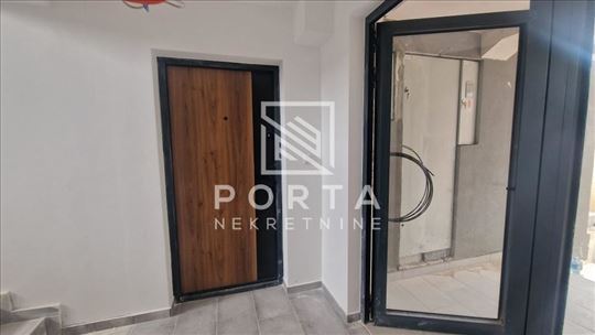 Ledine,Vojvođanska,52 m2,lux,ekstra povoljno ID#13