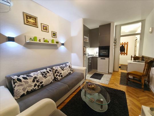 Lep 1.5 stan, 35m2, Braće Ribnikar