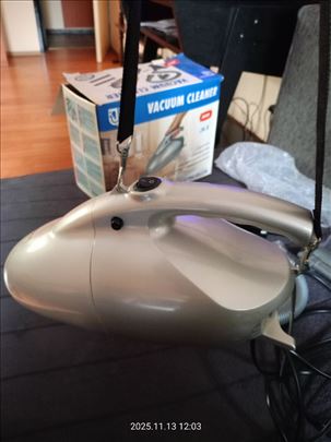 Mali usisivac-vacuum cleaner JK-8 800W