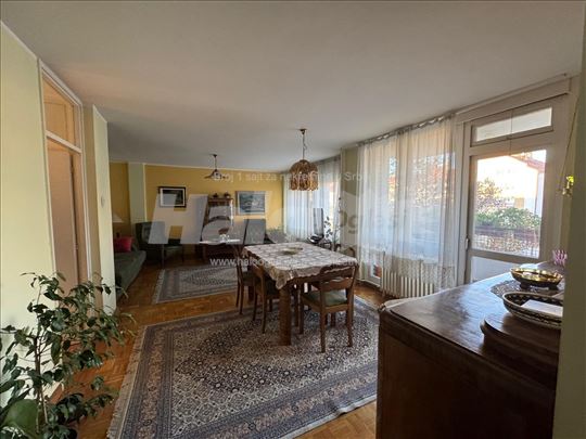 Novi Beograd Super udoban stan 92m2 blok 34