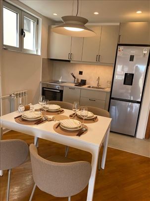  novogradnja Lekino brdo