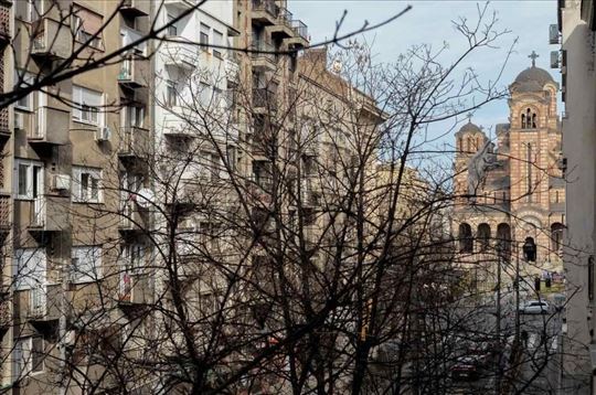 Salonac kod Crkve Svetog Marka ID#1320