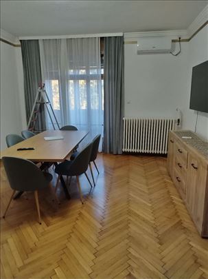 Taš, 3.0, odmah useljiv