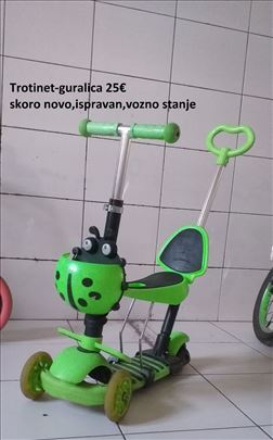 Trotinet-guralica
