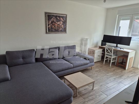 2.0 namešten 50 kvm Karaburma - vojvode Micka