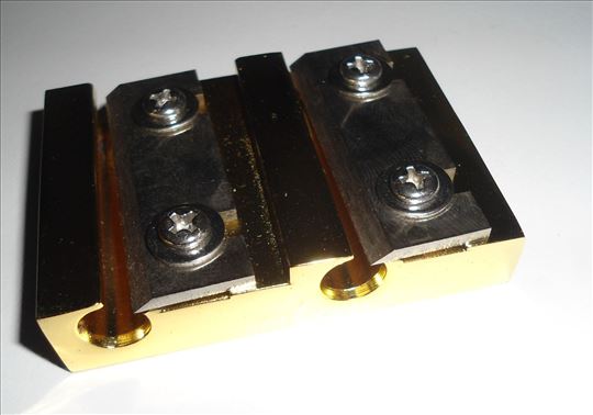 Alat za izradu muzičkih instrumenata