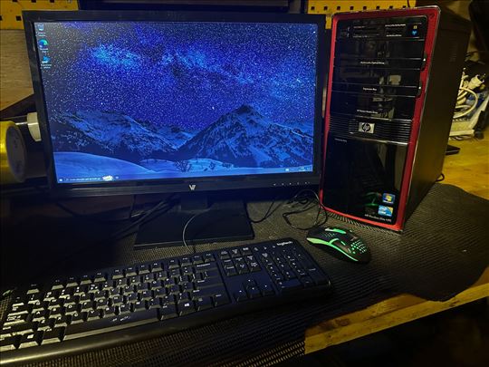 Desktop računar HP Elite HPE i3 530