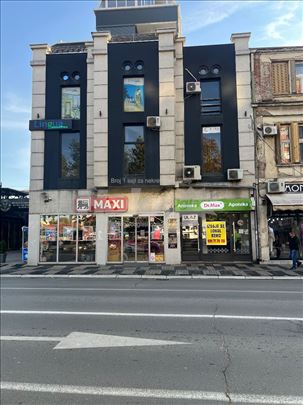 Izdajem lokal 92m2 u centru Leskovca