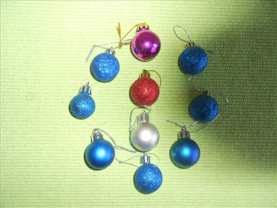 Lot 10 Ex Yu malih kuglica za jelku - kao nove