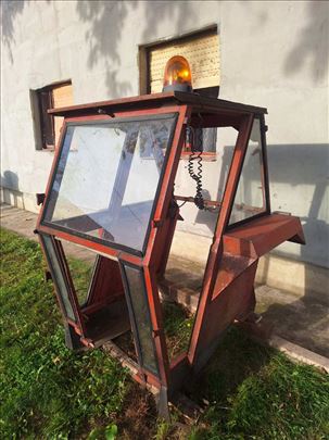 Na prodaju kabina 539 50.000 dinara fiksno