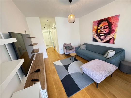 Novogradnja 42m2-Lekino Brdo-Beomarket zgrada ID#2