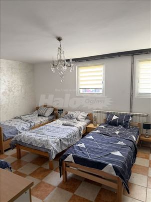 Smestaj za radnike-Zeleznik