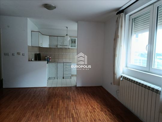 Top ponuda-Ćalije 2.0 stan bez ulaganja, useljiv